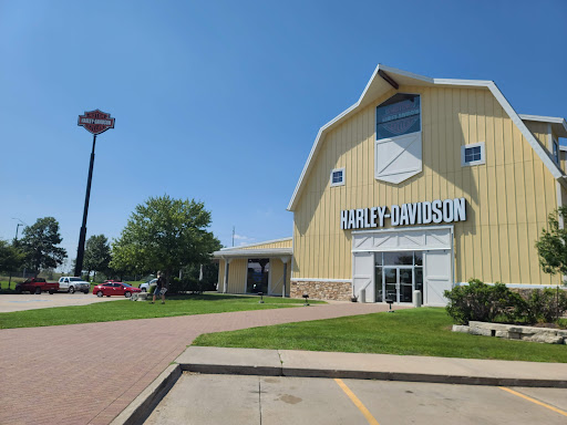 Harley-Davidson Dealer «Big Barn Harley-Davidson», reviews and photos, 81 NW 49th Pl, Des Moines, IA 50313, USA