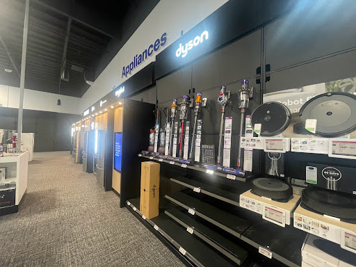 Electronics Store «Best Buy», reviews and photos, 63 Ranch Dr, Milpitas, CA 95035, USA