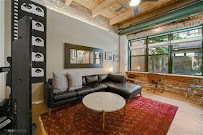 Karen Breen Elia, ChicagoCityHomes RE/Max 10 Lincoln Park - Photo 2 - Car repair in Chicago, IL, Chicago