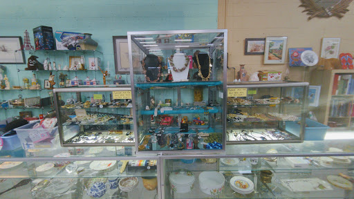 Thrift Store «Thrift Store City», reviews and photos, 1760 E Little Creek Rd, Norfolk, VA 23518, USA