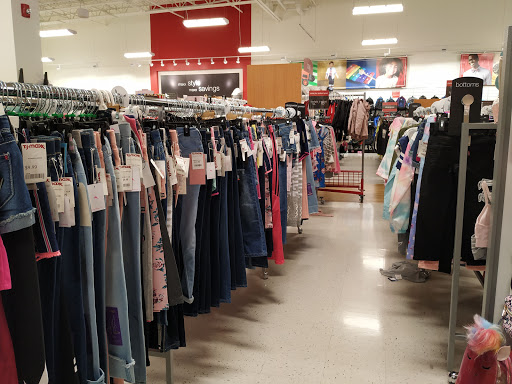 Department Store «T.J. Maxx», reviews and photos, 124 Danbury Rd, New Milford, CT 06776, USA