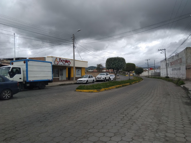 Avenida San francisco y, Gabriela Mistral, Tulcán, Ecuador
