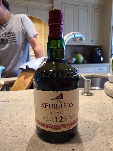 Liquor Store «Westford Wine & Spirits», reviews and photos, 9 Cornerstone Square, Westford, MA 01886, USA