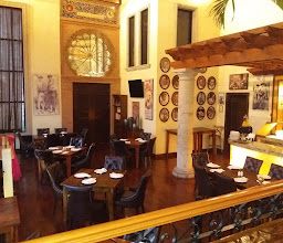 Antonios Le Club photo