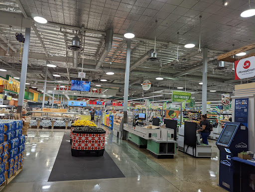 Supermarket «Vallarta Supermarkets», reviews and photos, 21555 Roscoe Blvd, Canoga Park, CA 91304, USA