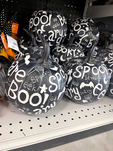 Home Goods Store «At Home», reviews and photos, 3100 Washtenaw Ave, Ypsilanti, MI 48197, USA