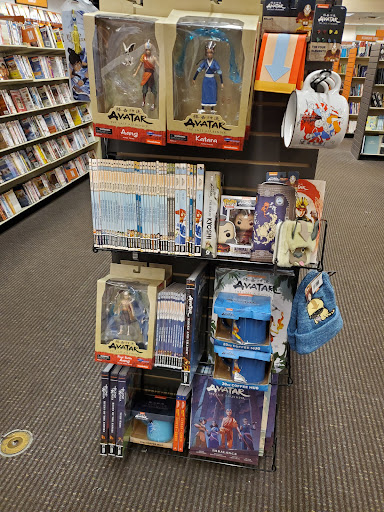 Used Book Store «2nd & Charles», reviews and photos, 3525 Ross Clark Cir #300, Dothan, AL 36303, USA