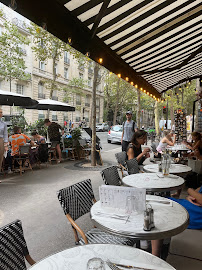 Atmosphère du Restaurant Les Amours in paris - n°12
