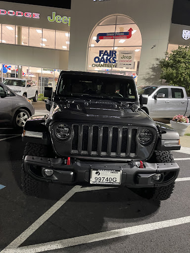 Car Dealer «Fair Oaks Chantilly Chrysler Jeep Dodge», reviews and photos, 4170 Auto Park Cir, Chantilly, VA 20151, USA