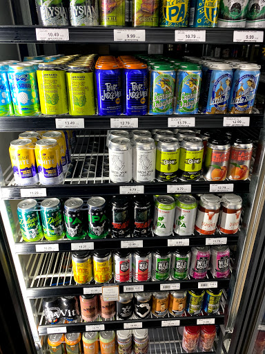 Wine Store «Parkview Wine & Spirits», reviews and photos, 229 Park Rd, West Hartford, CT 06119, USA