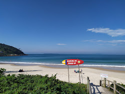 Praia Quatro Ilhas'in fotoğrafı uçurumlarla desteklenmiş
