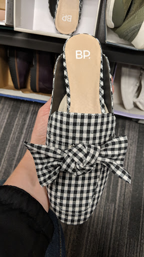 Department Store «Nordstrom Rack Clackamas Promenade», reviews and photos, 8930 SE Sunnyside Rd, Clackamas, OR 97015, USA