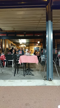 Atmosphère du Restaurant français Le Bouchon à Saint-Gilles-Croix-de-Vie - n°5
