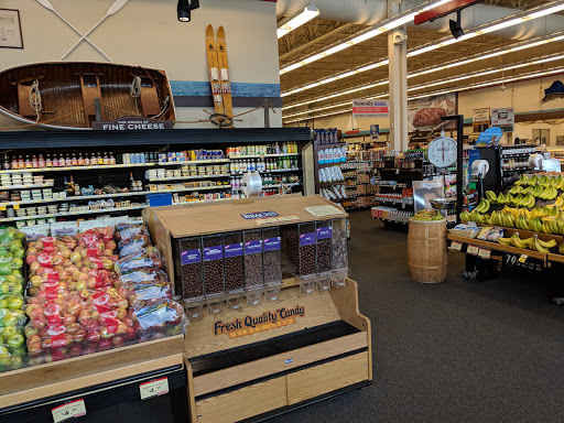 Grocery Store «Jubilee Foods», reviews and photos, 2131 Commerce Blvd, Mound, MN 55364, USA