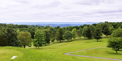 Golf Course «Apple Mountain Golf & CC», reviews and photos, 369 Hazen Oxford Rd, Belvidere, NJ 07823, USA