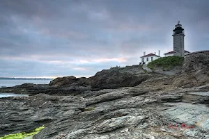 Beavertail Lighthouse Museum image