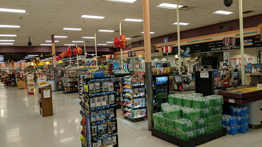 Supermarket «Giant Eagle Supermarket», reviews and photos, 6079 Andrews Rd, Mentor-On-The-Lake, OH 44060, USA