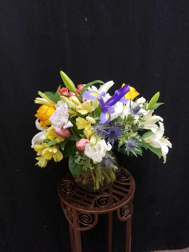 Florist «Ambiance Flowers for All Occasions», reviews and photos, 1731 N Causeway Blvd, Mandeville, LA 70471, USA