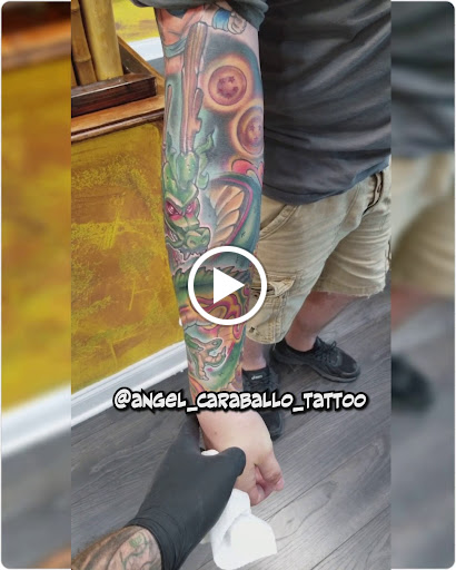 Tattoo Shop «Scratch The Surface Tattoo», reviews and photos, 6550 International Dr #111, Orlando, FL 32819, USA
