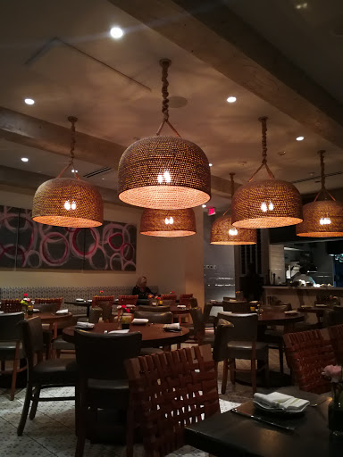 Shopping Mall «The Shops of Highland Park», reviews and photos, 4212 Oak Lawn Ave, Dallas, TX 75219, USA