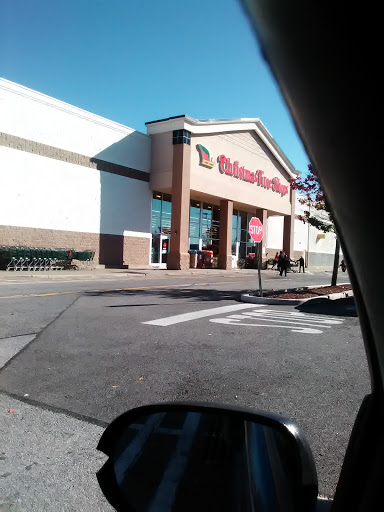 Home Goods Store «Christmas Tree Shops», reviews and photos, 1100-1300 N Galleria Dr, Middletown, NY 10941, USA