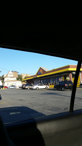 Grocery Store «Bravo Supermarkets», reviews and photos, 32-11 Beach Channel Dr, Far Rockaway, NY 11691, USA