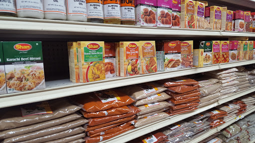 Supermarket «Trade Fair Supermarket», reviews and photos, 13010 Metropolitan Ave, Richmond Hill, NY 11418, USA