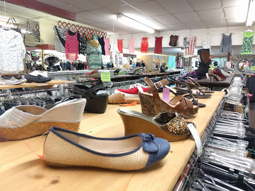 Consignment Shop «South Lyon Resale Shop LLC», reviews and photos, 120 E Lake St, South Lyon, MI 48178, USA