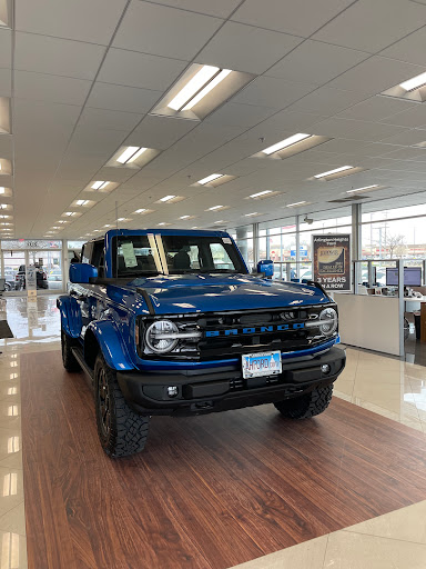Ford Dealer «Arlington Heights Ford», reviews and photos, 801 W Dundee Rd, Arlington Heights, IL 60004, USA