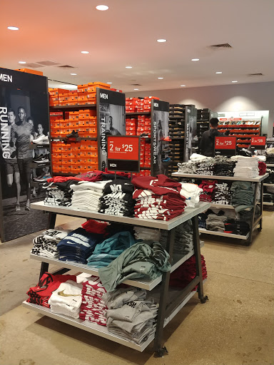 Clothing Store «Nike Factory Store», reviews and photos, 917 Lighthouse Pl, Michigan City, IN 46360, USA