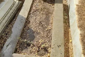 Ali Bagh Graveyard image