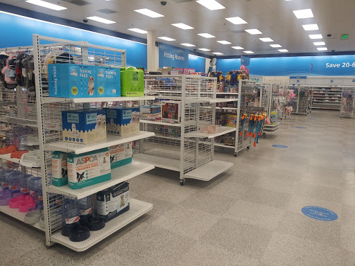 Clothing Store «Ross Dress for Less», reviews and photos, 4240 Kearny Mesa Rd, San Diego, CA 92111, USA