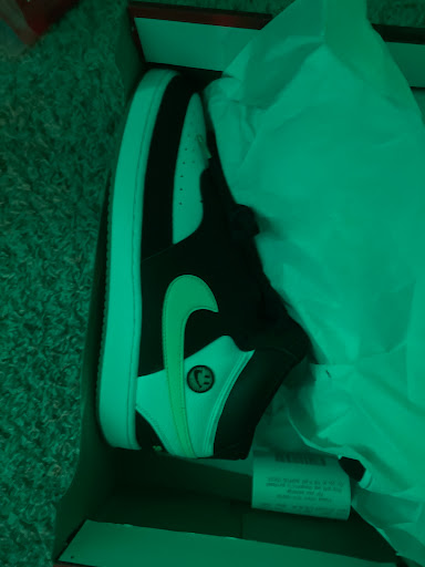 Shoe Store «Off Broadway Shoe Warehouse», reviews and photos, 21 Curtner Ave, San Jose, CA 95125, USA