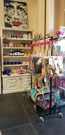 Boutique «Pink Poppy Artisans Boutique», reviews and photos, 114 W 8th St, Georgetown, TX 78626, USA