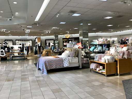 Department Store «Nordstrom The Westchester», reviews and photos, 135 Westchester Ave, White Plains, NY 10601, USA