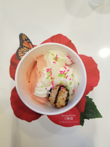 Frozen Yogurt Shop «Yogurtland Costa Mesa- Baker Street», reviews and photos, 1450 Baker St, Costa Mesa, CA 92626, USA