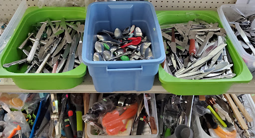 Thrift Store «St. Vincent de Paul», reviews and photos, 575 Rainier Ave N, Renton, WA 98057, USA