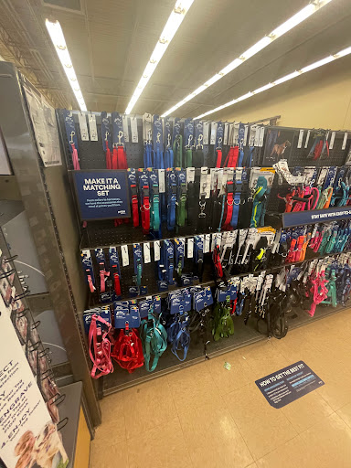 Pet Supply Store «Petco Animal Supplies», reviews and photos, 10511 S 15th St, Bellevue, NE 68123, USA