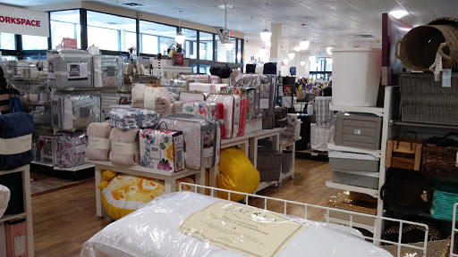 Furniture Store «HomeGoods», reviews and photos, 501 Town Centre Dr, Glen Mills, PA 19342, USA