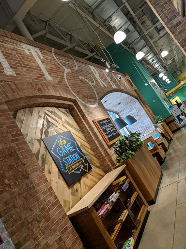 Shopping Mall «Pinebrook Shopping Center», reviews and photos, 3964 Airport Blvd, Mobile, AL 36608, USA