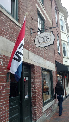 Wine Store «Sweetgrass Winery & Distillery Old Port Tasting Room and Shop», reviews and photos, 324 Fore St, Portland, ME 04101, USA