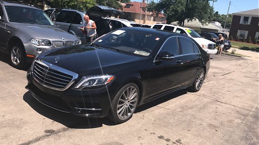 Used Car Dealer «CLASSIC MOTORCARS INC», reviews and photos, 7010 W Lincoln Ave, Milwaukee, WI 53219, USA