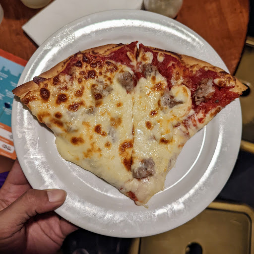 Bowling Alley «10Pin Bowling Lounge», reviews and photos, 330 N State St, Chicago, IL 60654, USA