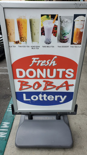 Donut Shop «Fresh Donut House», reviews and photos, 4931 N Eagle Rock Blvd, Los Angeles, CA 90041, USA