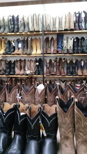 Western Apparel Store «Zane Western Apparel», reviews and photos, 1190 US-40, Pilesgrove, NJ 08098, USA