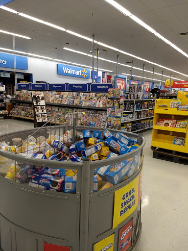 Department Store «Walmart Supercenter», reviews and photos, 560 W Poplar Ave, Collierville, TN 38017, USA