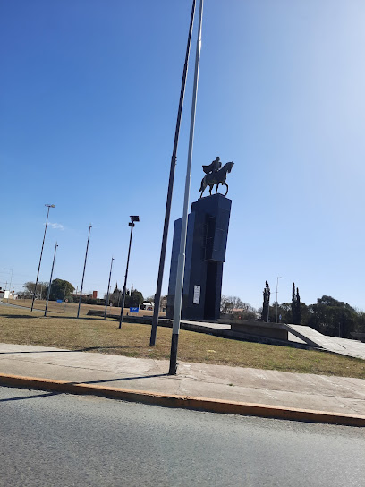 Monumento a gobernador Bustos