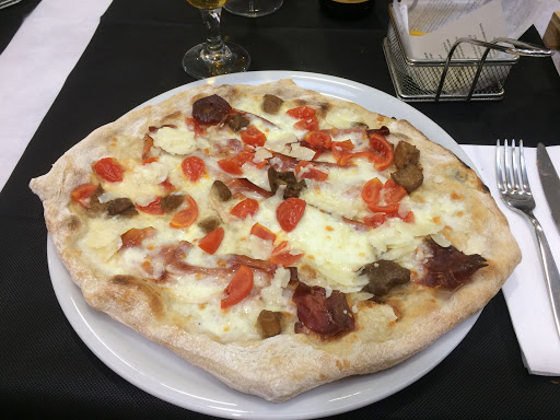 Pizzeria Lievito Madre in Porto SantElpidio, Provincia di Fermo