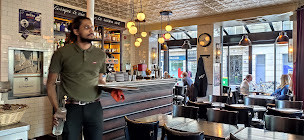 Photo n°46 de Café Basile Paris 15 à Paris ()