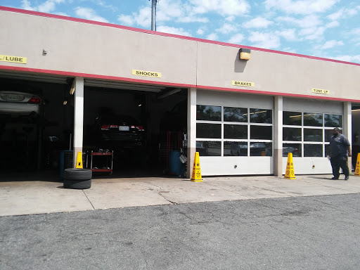 Tire Shop «Tires Plus», reviews and photos, 9210 Livingston Rd, Fort Washington, MD 20744, USA